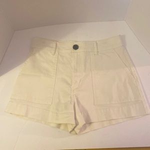 -H & M Off White Cotton Shorts Size 6